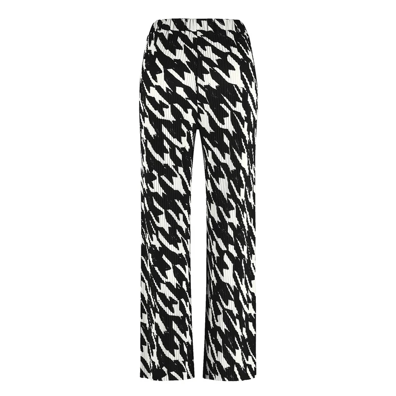 Gerry Weber Dames Broek 420101-35041 Zwart